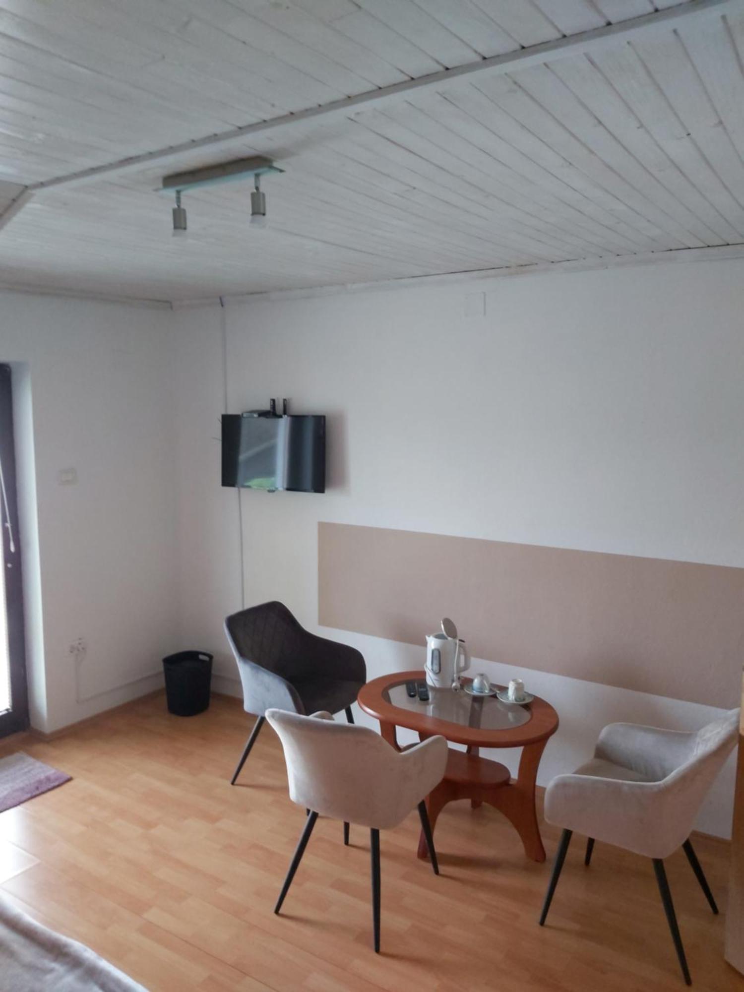 Rooms Zagon Postojna Exterior foto