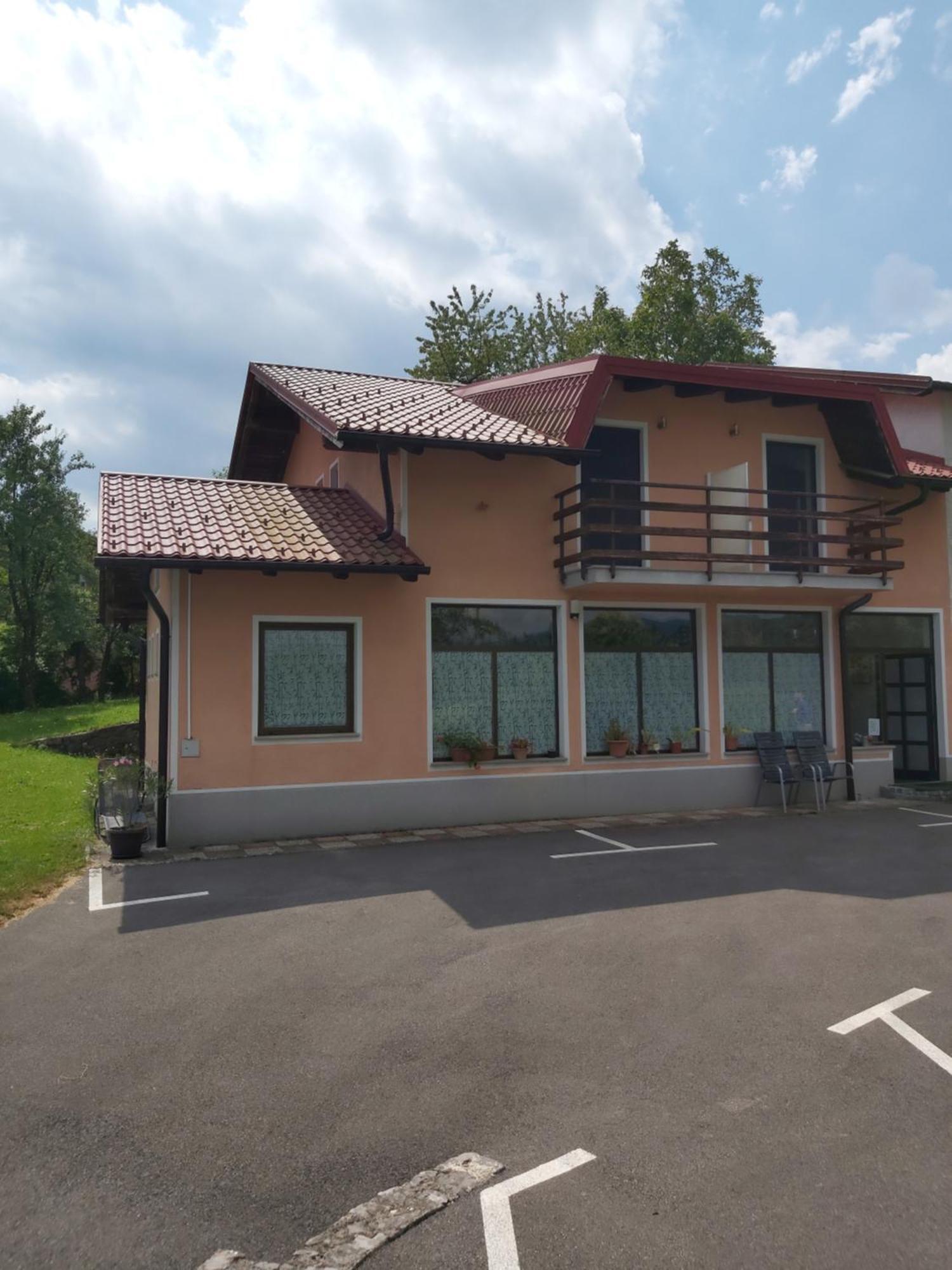 Rooms Zagon Postojna Exterior foto
